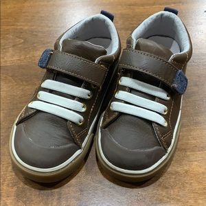 NWOT boys sneakers with Velcro closure.